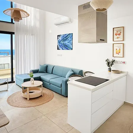 Luka Duplex Seaview And Terrace דירה *