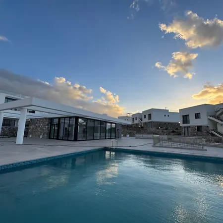 Luka Duplex Seaview And Terrace *